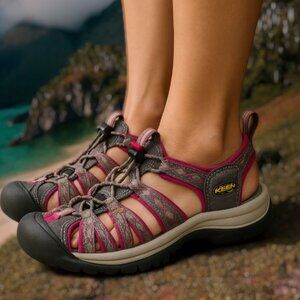 Keen Whisper Closed Toe Adventure Sport Sandals in Magnet / Sangria 5.5